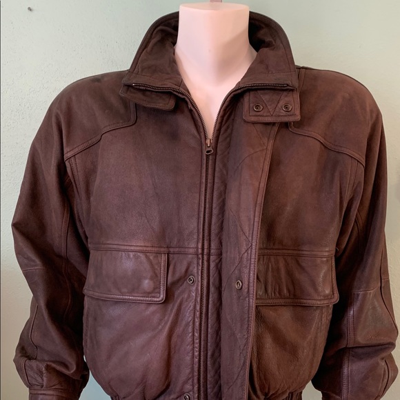 Leather jacket - Picture 3 of 8